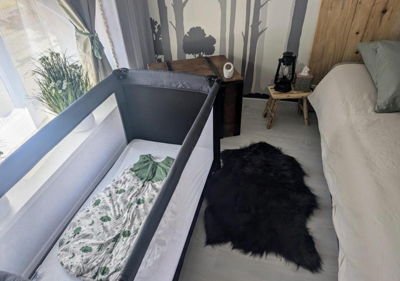 Experience Unique, Themes & Jeux A Strasbourg, En Duplex Apartment